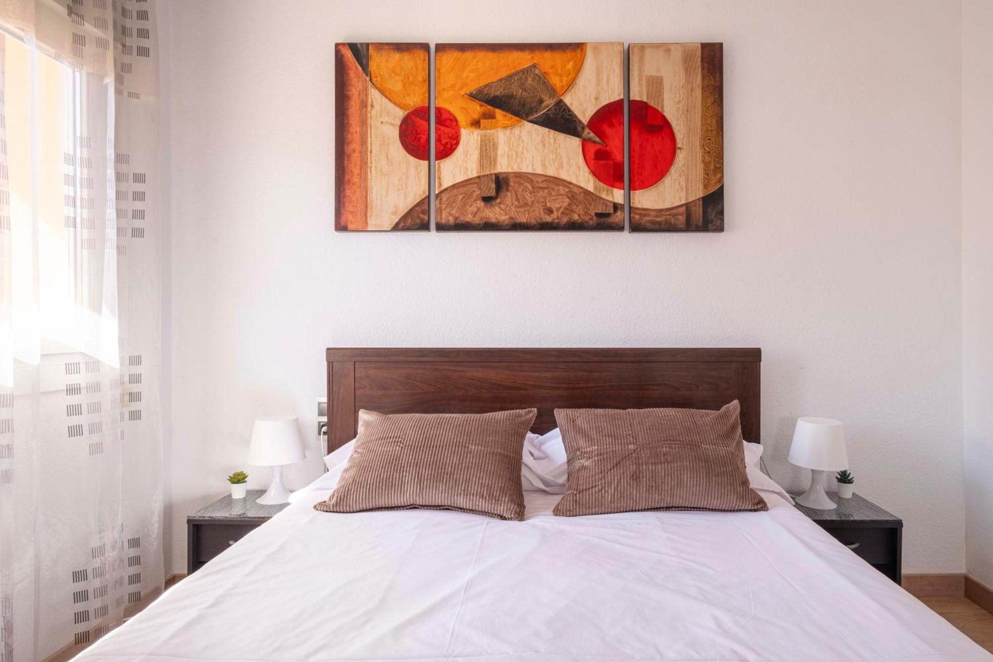 5 Min To The Sea And 15 Min To Barcelona Center Appartement Sant Adria de Besos Buitenkant foto
