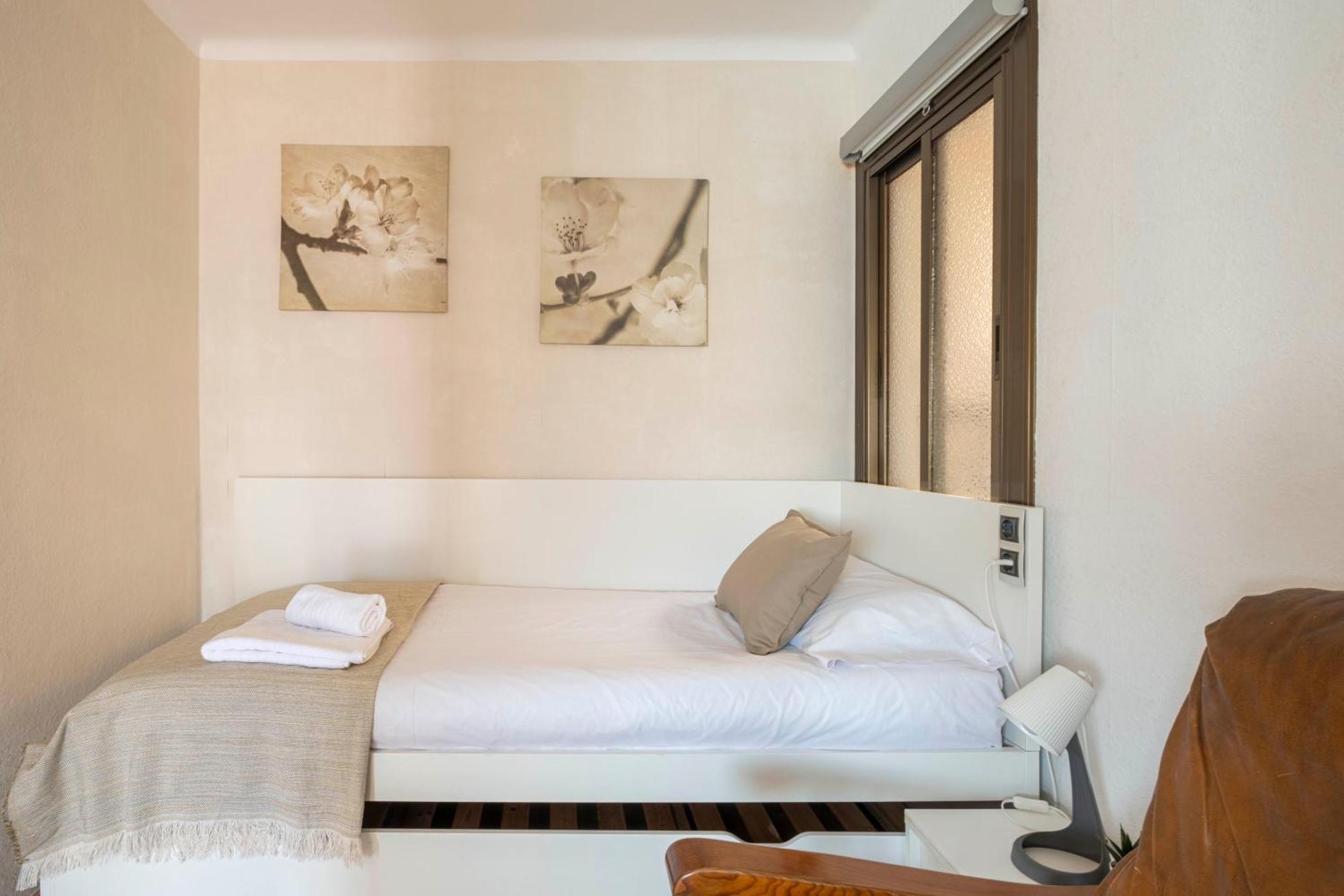 5 Min To The Sea And 15 Min To Barcelona Center Appartement Sant Adria de Besos Buitenkant foto